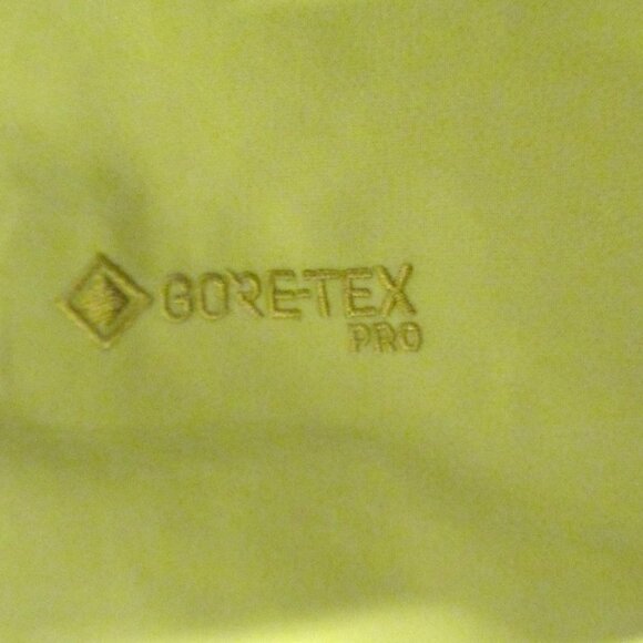 Arc'teryx Mens Size L Alpha SV Gortex Pro Vision Hooded  Jacket Yellow - Picture 7 of 11